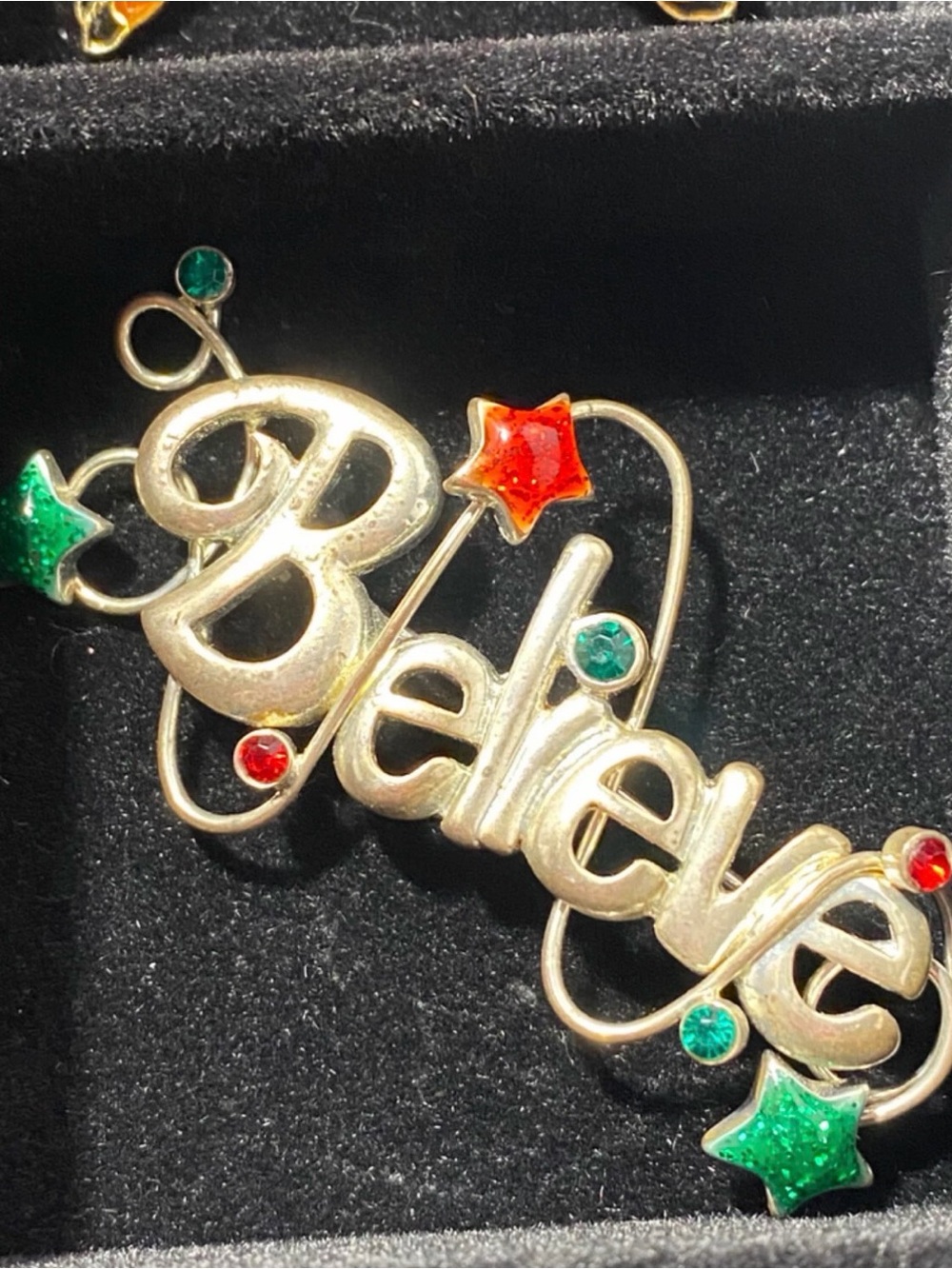 Christmas Vintage Brooches pins set of 11 some signed - Picture 7 of 16